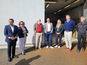 Stortingspresident med ordførar på besøk på skulen!